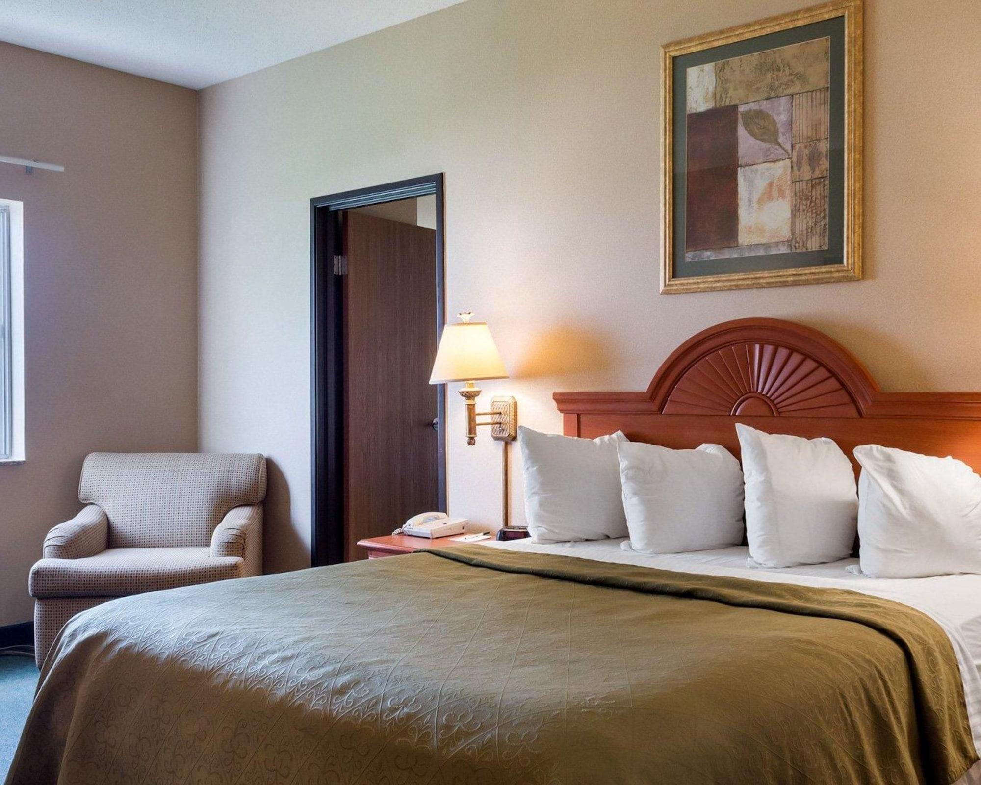 Quality Inn Brookings-University Екстер'єр фото
