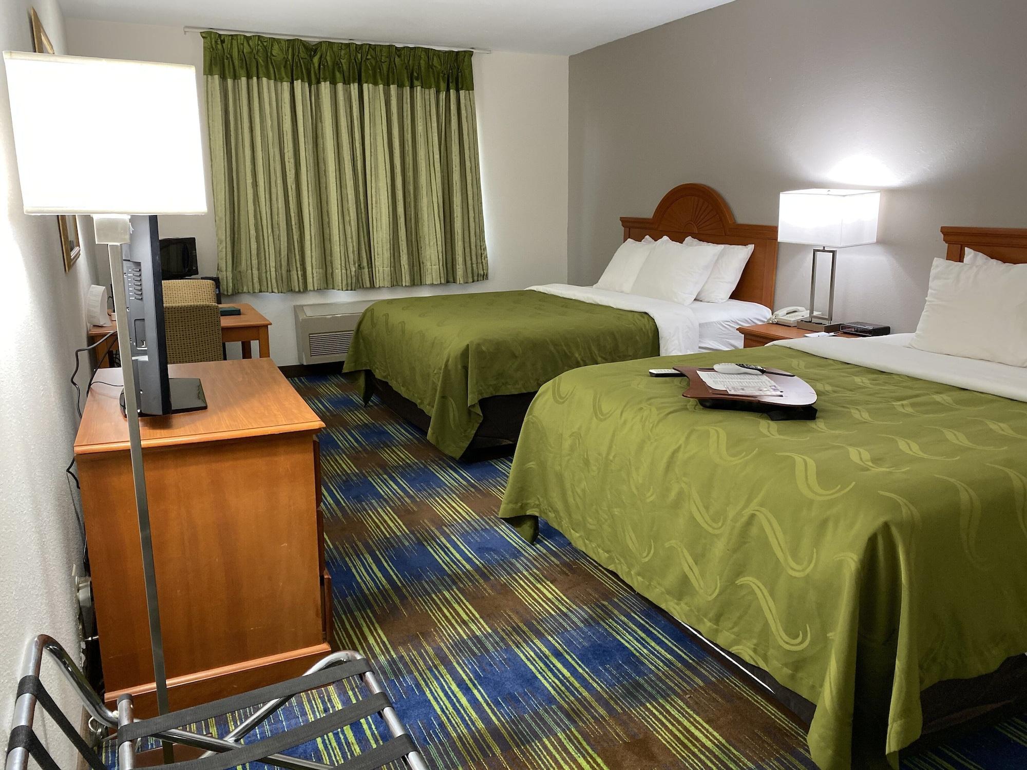 Quality Inn Brookings-University Екстер'єр фото