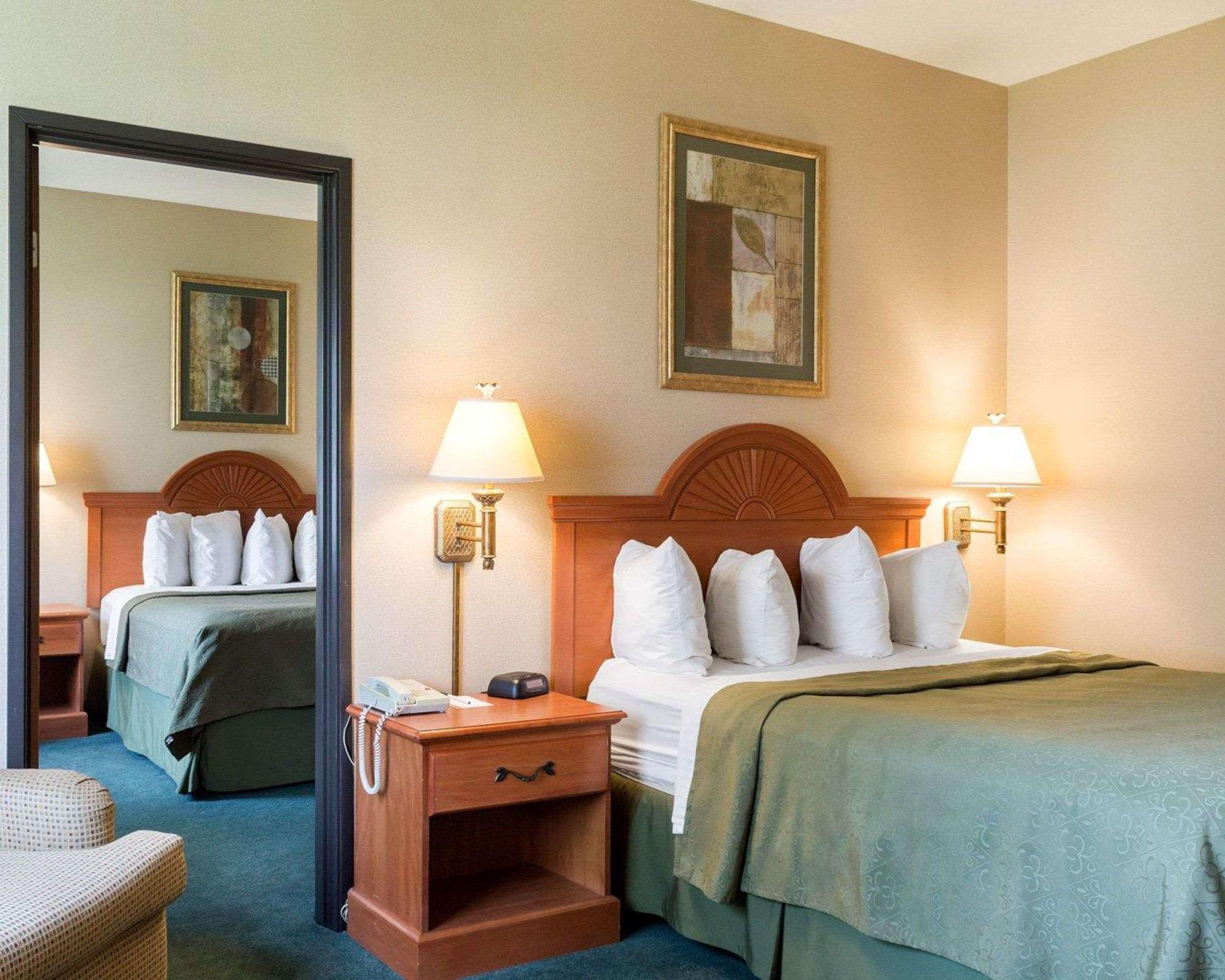 Quality Inn Brookings-University Екстер'єр фото