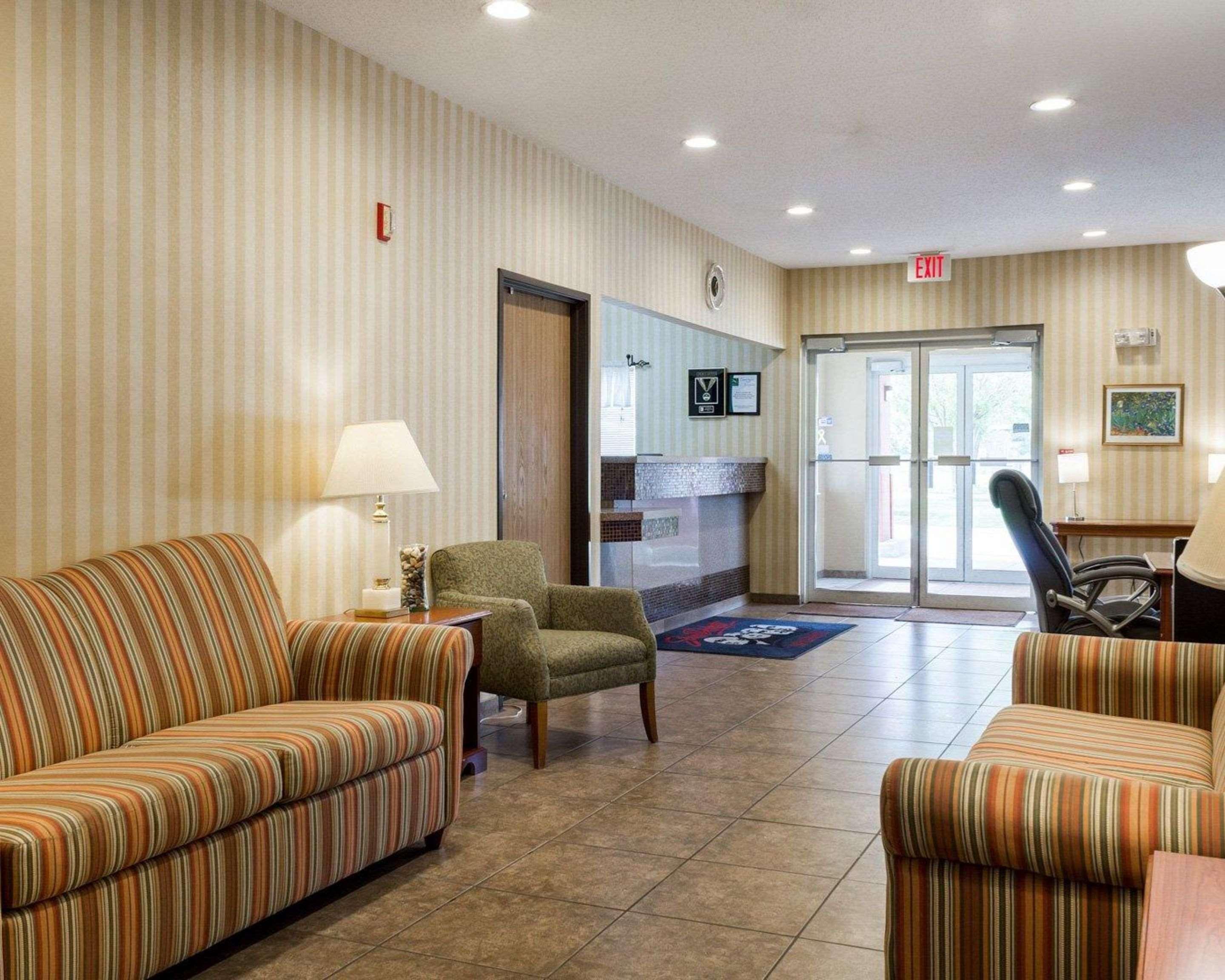 Quality Inn Brookings-University Екстер'єр фото