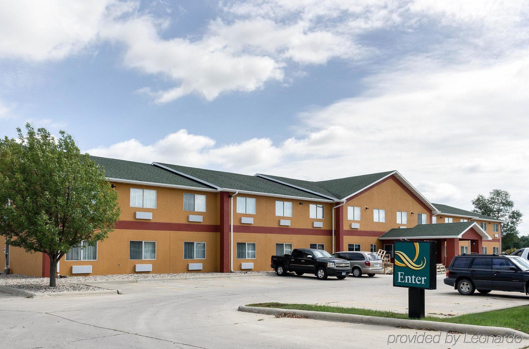Quality Inn Brookings-University Екстер'єр фото