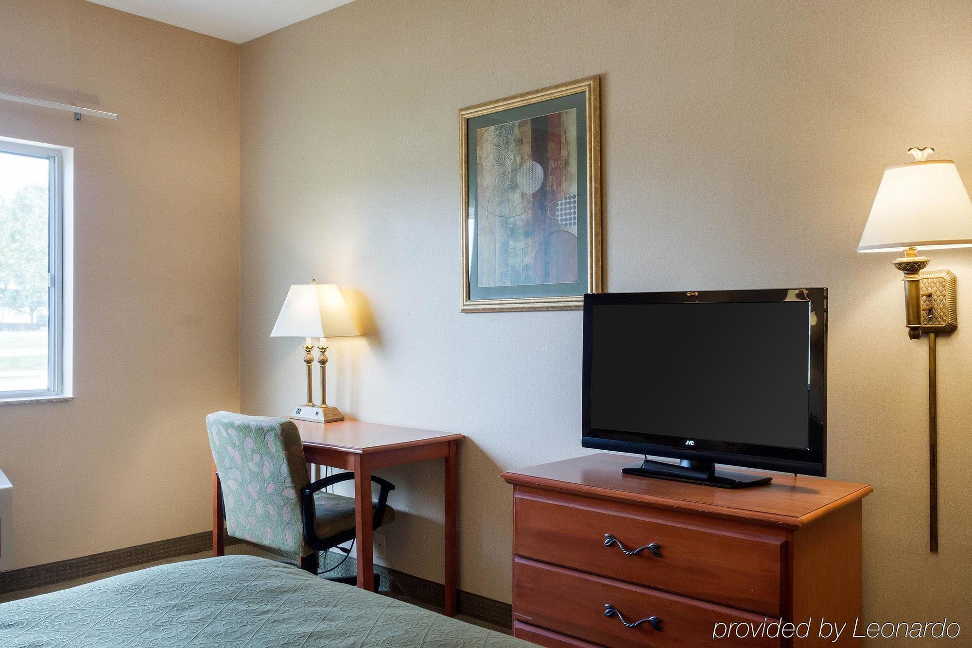 Quality Inn Brookings-University Екстер'єр фото